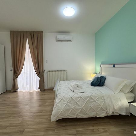 Emerella Luxury Suites-Siderno Lungomare 外观 照片