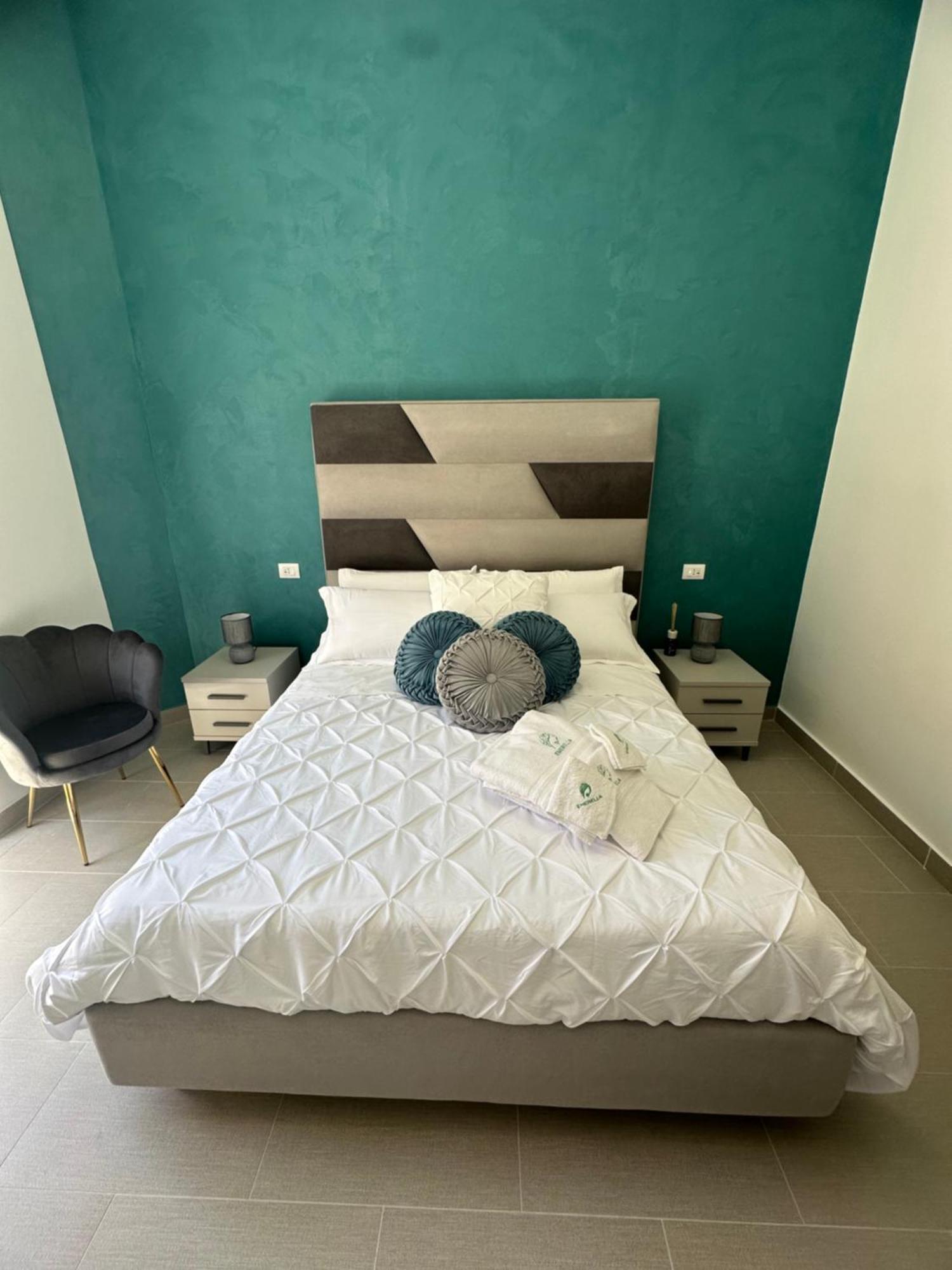 Emerella Luxury Suites-Siderno Lungomare 外观 照片