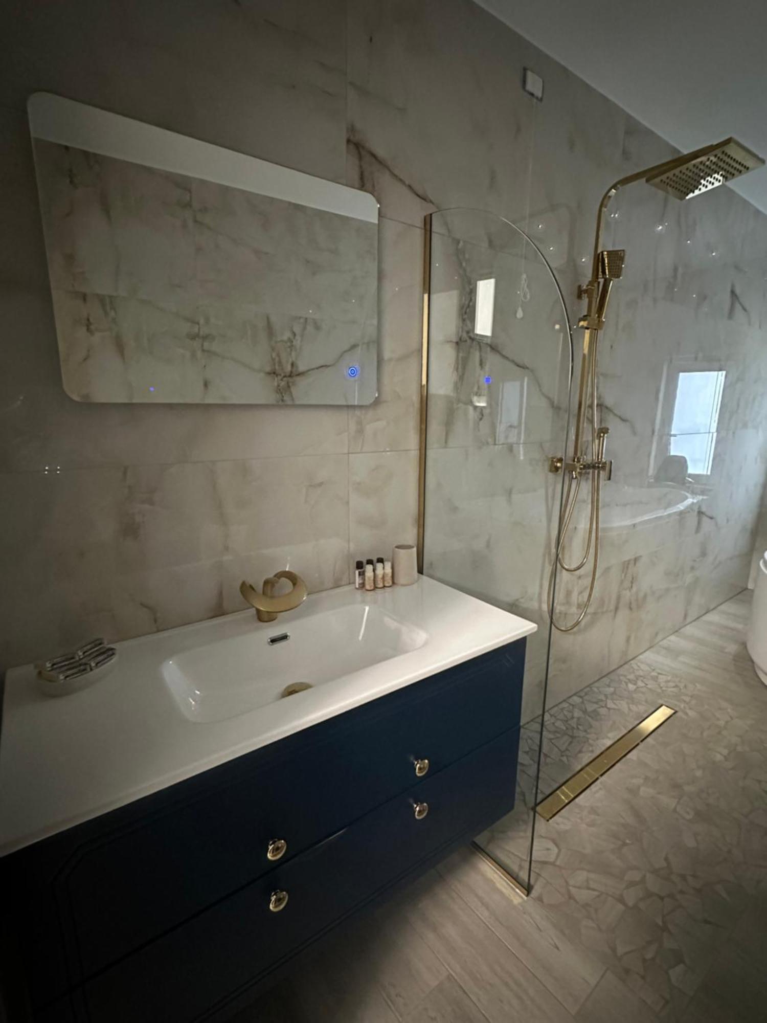 Emerella Luxury Suites-Siderno Lungomare 外观 照片