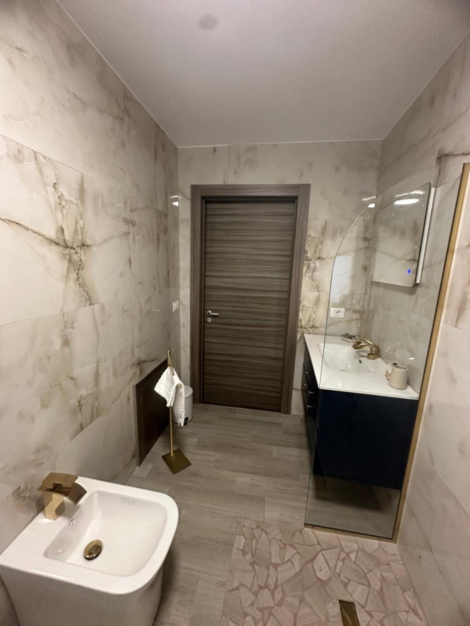 Emerella Luxury Suites-Siderno Lungomare 外观 照片