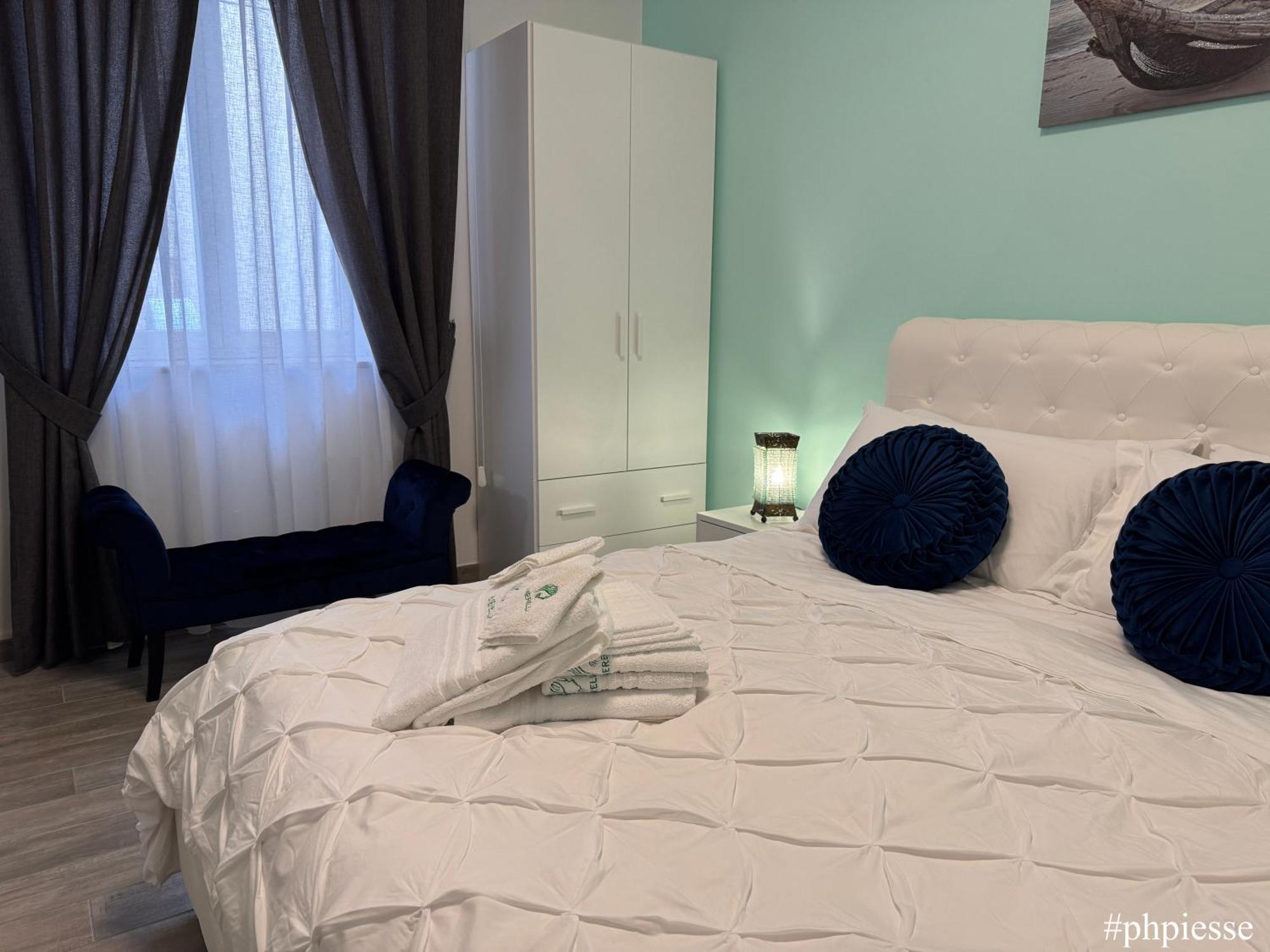 Emerella Luxury Suites-Siderno Lungomare 外观 照片