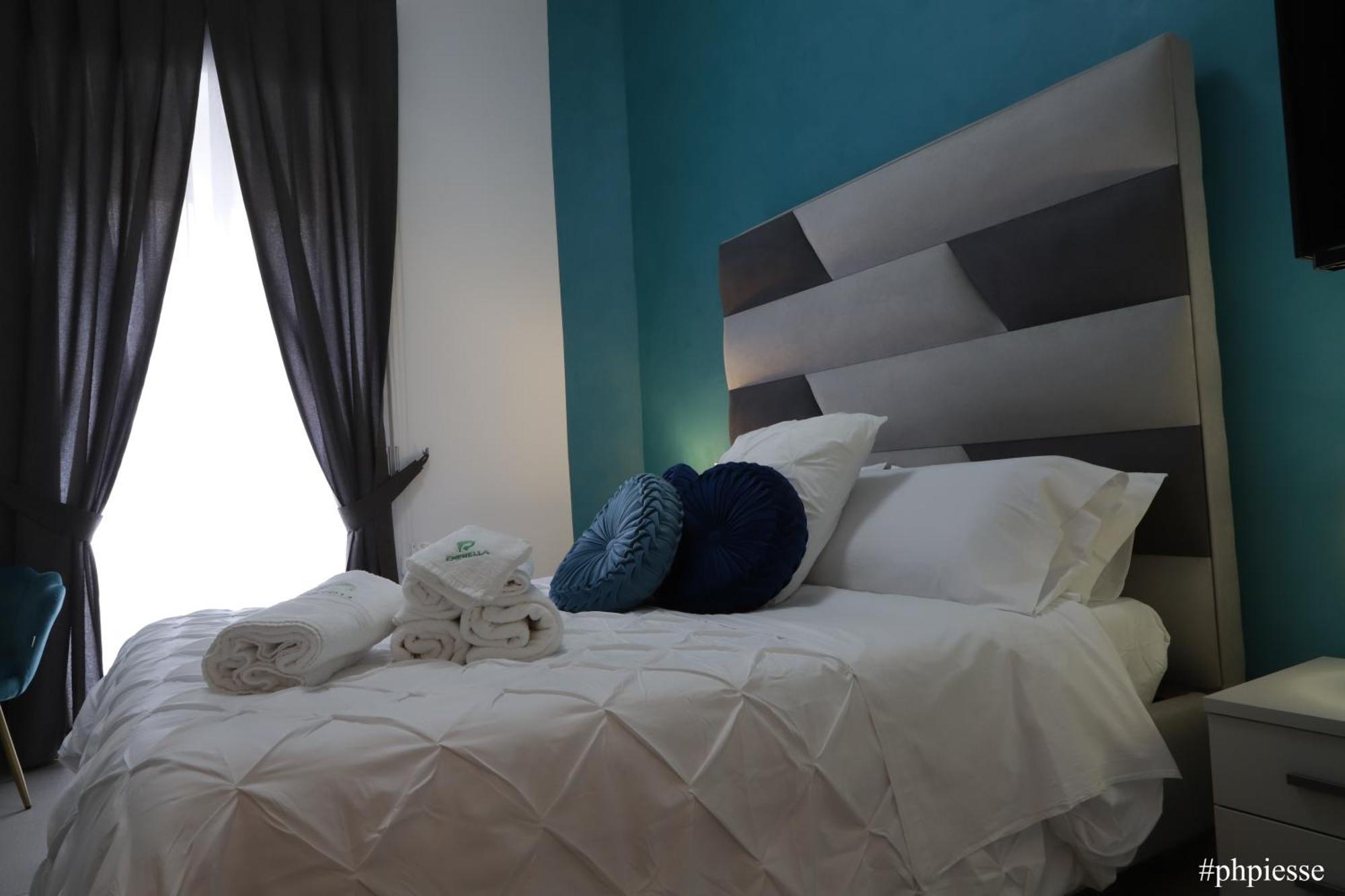 Emerella Luxury Suites-Siderno Lungomare 外观 照片