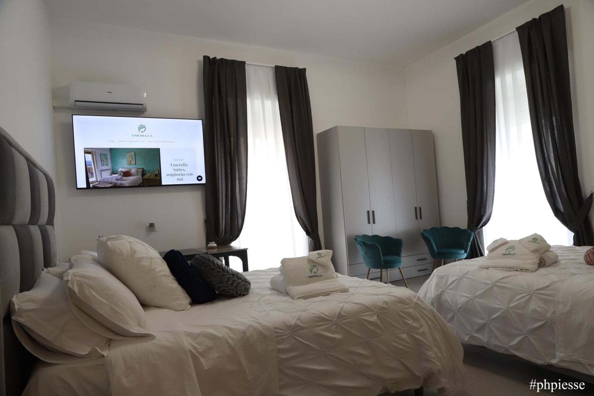 Emerella Luxury Suites-Siderno Lungomare 外观 照片